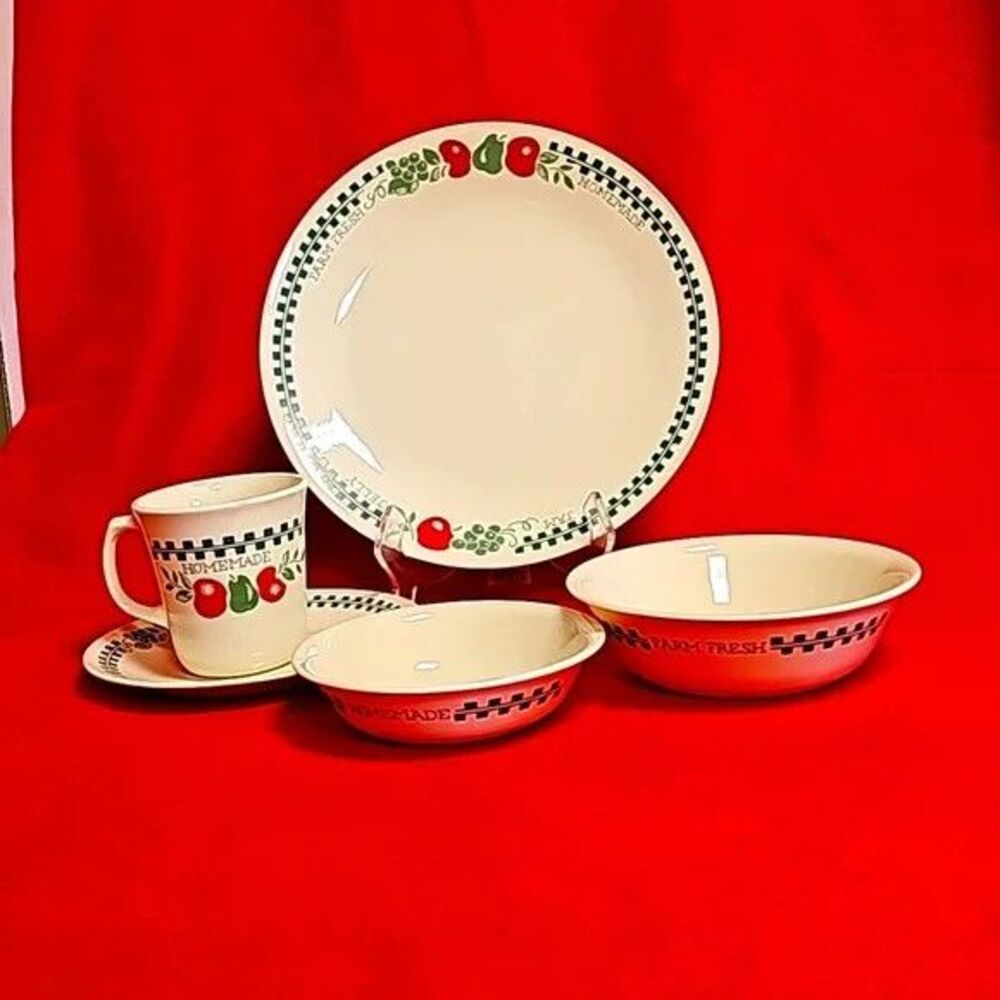 5 Pcs Corelle Farm Fresh Homemade Green Checkered Apple Pattern Plates Bowls Cup